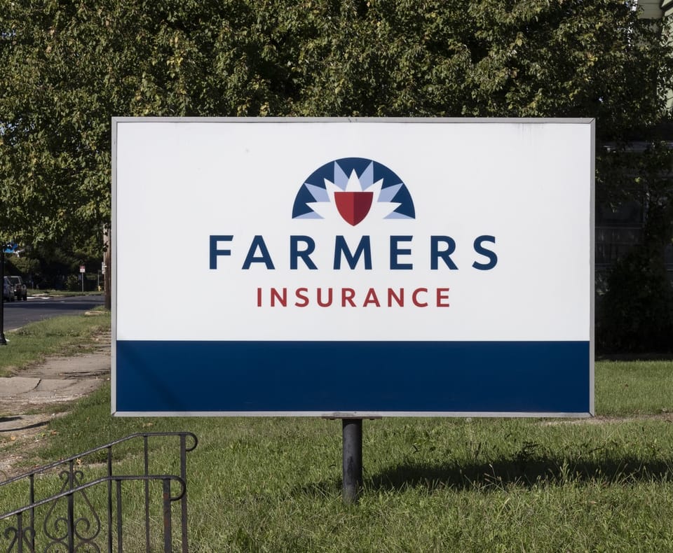 Agent's use of Farmers logo did not make it FAIR